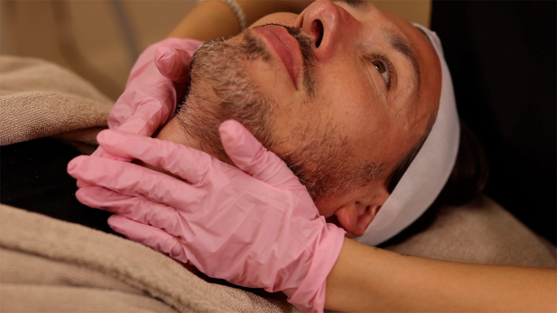 Is Sofwave Safe for All Skin Types? Banner